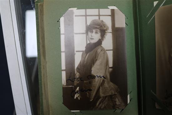 Gwen Frangcon-Davies signed postcards and other postcards of actors./ 80